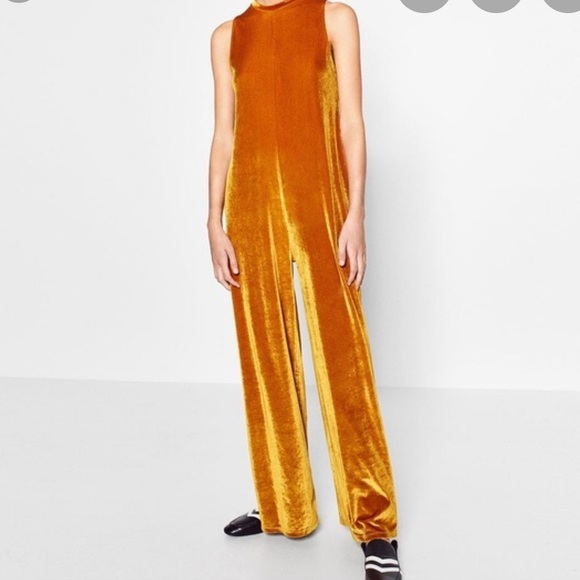 ZARA YELLOW VELVET JUMPSUIT NWT - Picture 2 of 7